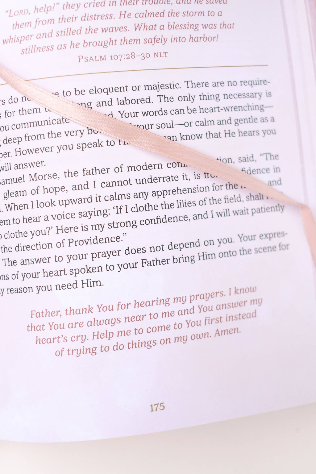 Daily Devotions for Women Morning and Evening Edition